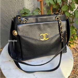 Chanel Caviar Leather Vintage CC Pocket Shoulder Bag